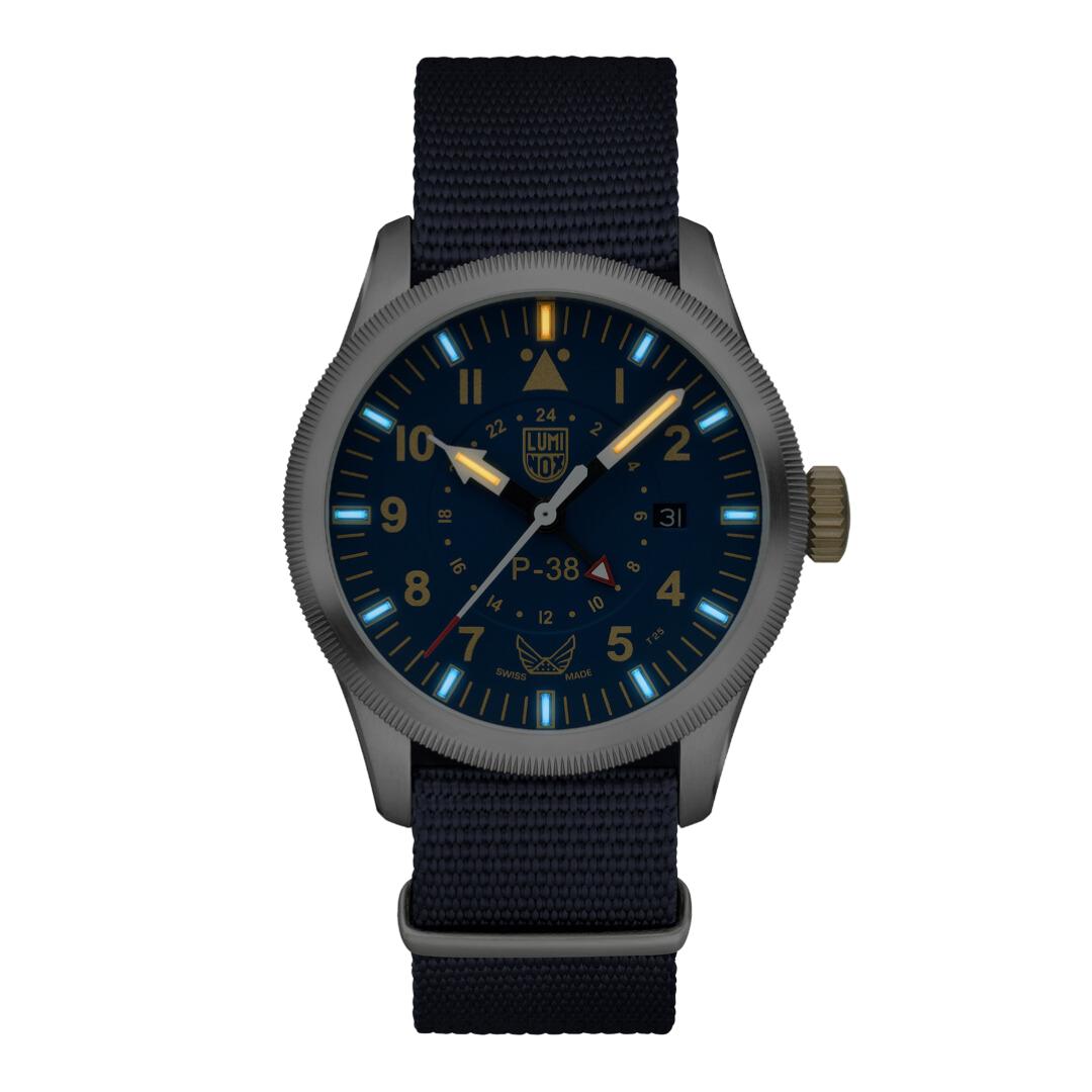 Luminox X VA The Guardian P-38 Lightning