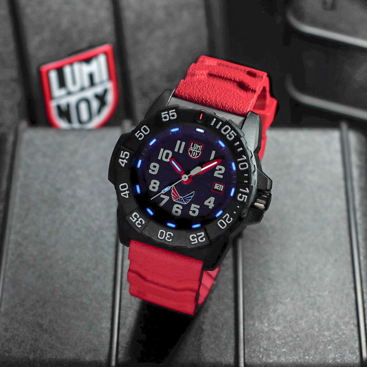 Luminox X VA Navy SEAL Patriotic Dive Watch Set