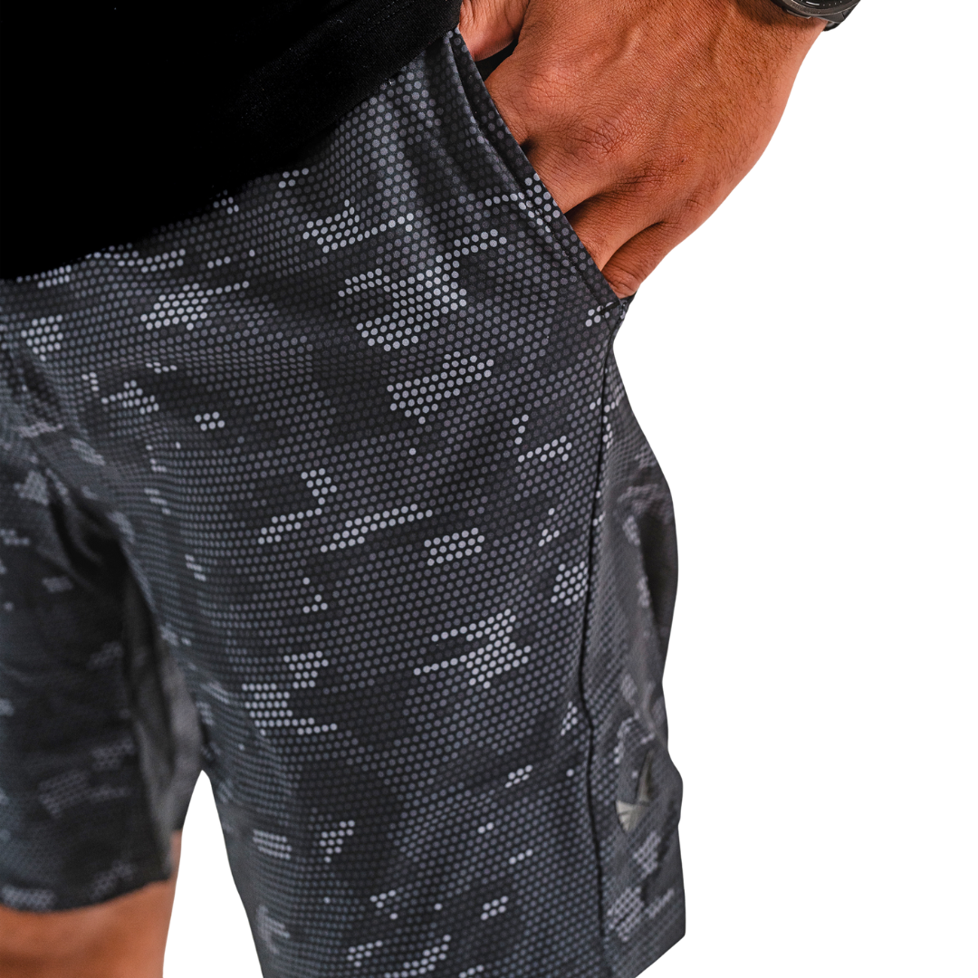 #color_black-camo