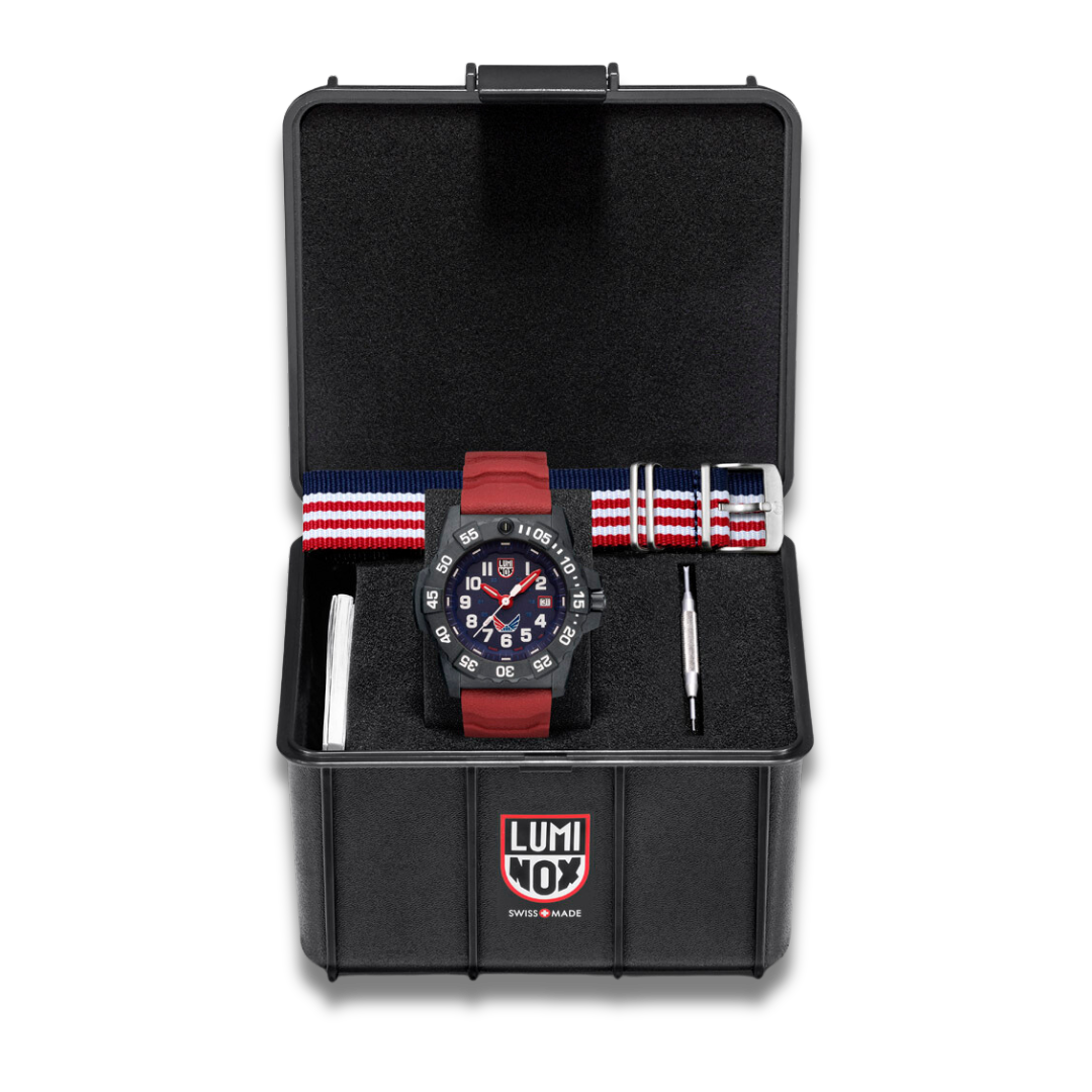 Navy SEAL Patriotic Dive Watch Set - Luminox X Volition America